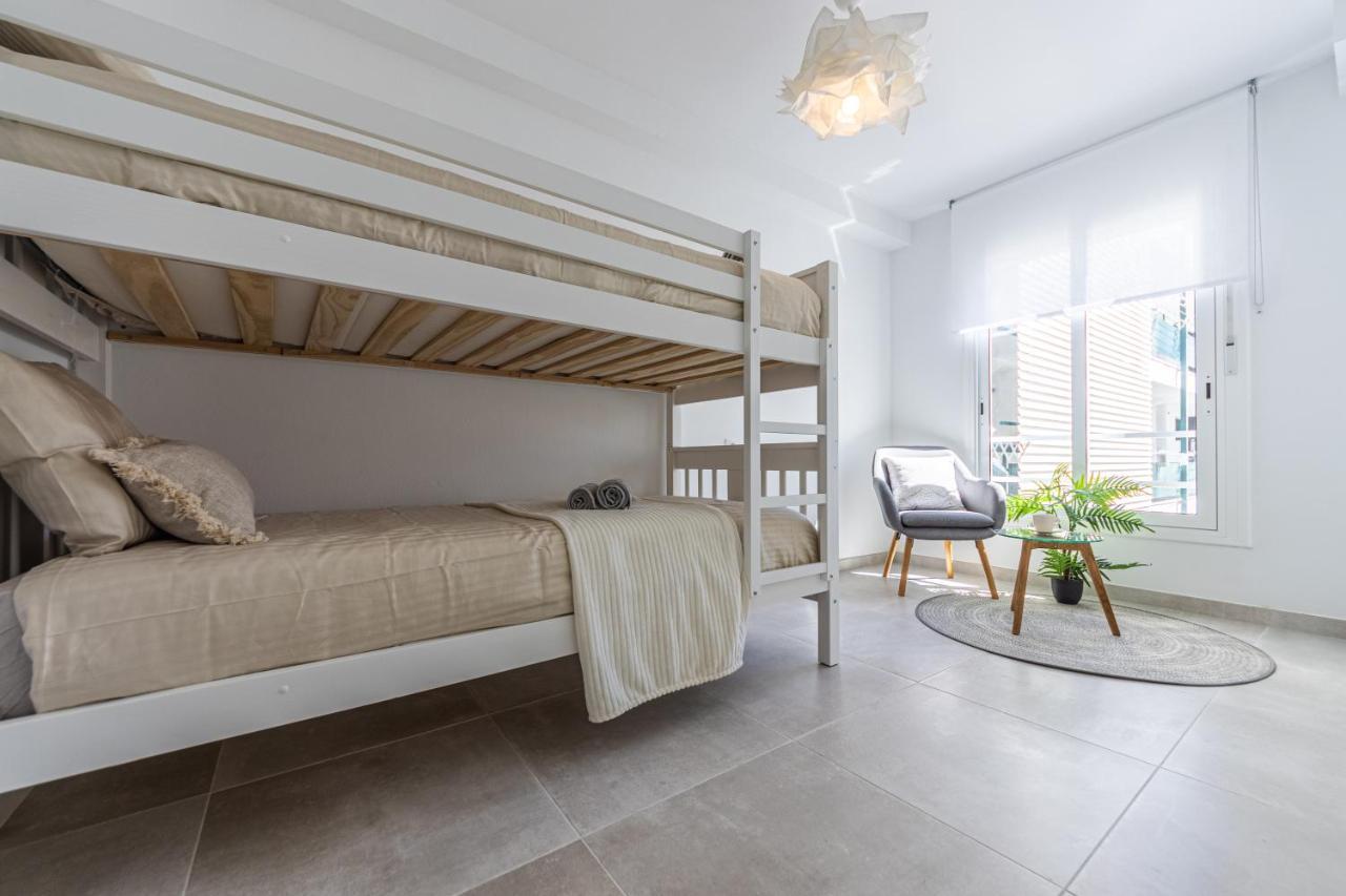 Boooom!!! Apartment With Swimming Pool Salou Bagian luar foto